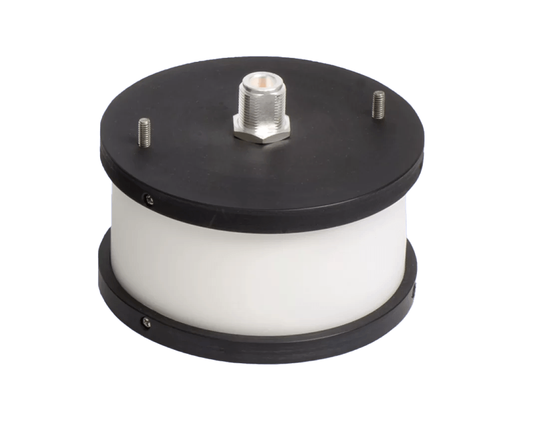 2 GHz - 18 GHz<br>Wideband Omni-Directional Antenna<br>EM-6865A